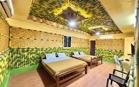 Woodlands Villa -Bamboo Stay